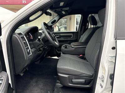 2022 RAM 1500 Classic Warlock   - Photo 9 - Rushville, IN 46173