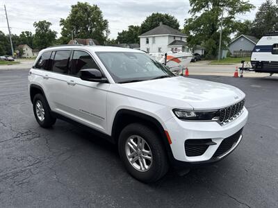 2024 Jeep Grand Cherokee Laredo - Photo 4 - Rushville, IN 46173
