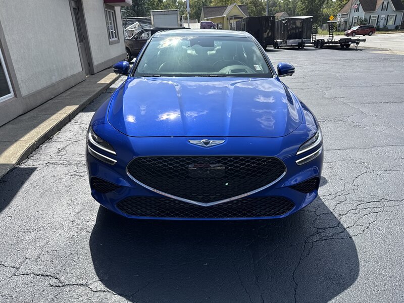 2023 Genesis G70 3.3T photo 2