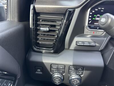 2024 GMC Sierra 2500 AT4X   - Photo 16 - Rushville, IN 46173