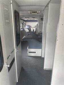 2007 Blue Bird «model» - Photo 4 - Rushville, IN 46173