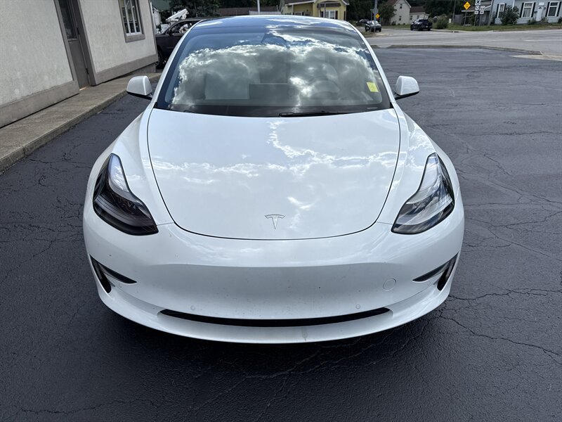 2022 Tesla Model 3 photo 2