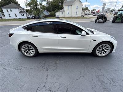 2022 Tesla Model 3   - Photo 5 - Rushville, IN 46173