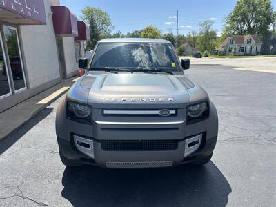 2024 Land Rover Defender 130 P300 S   - Photo 4 - Rushville, IN 46173