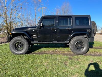 2017 Jeep Wrangler Unlimited Sahara   - Photo 1 - Rushville, IN 46173