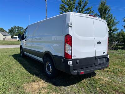 2019 Ford Transit 150   - Photo 8 - Rushville, IN 46173