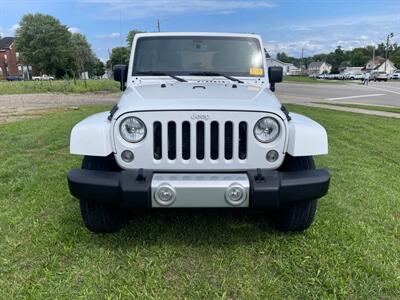 2015 Jeep Wrangler Unlimited Sahara   - Photo 3 - Rushville, IN 46173