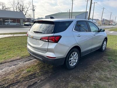 2022 Chevrolet Equinox LT   - Photo 6 - Rushville, IN 46173