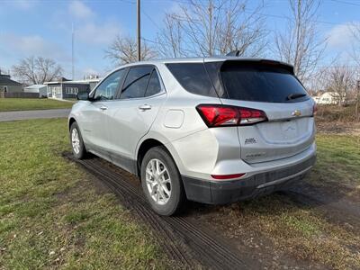 2022 Chevrolet Equinox LT   - Photo 8 - Rushville, IN 46173