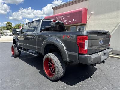 2019 Ford F-250 Super Duty Lariat   - Photo 8 - Rushville, IN 46173