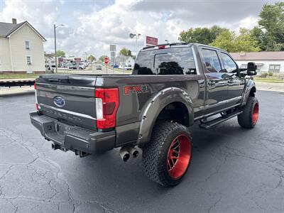 2019 Ford F-250 Super Duty Lariat   - Photo 5 - Rushville, IN 46173
