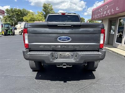 2019 Ford F-250 Super Duty Lariat   - Photo 7 - Rushville, IN 46173