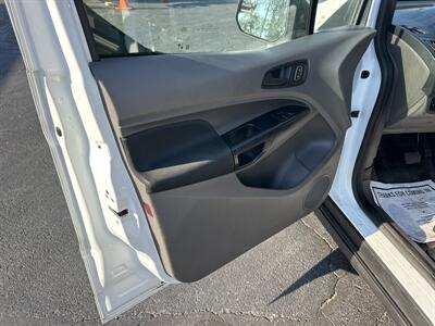 2022 Ford Transit Connect XL   - Photo 13 - Rushville, IN 46173
