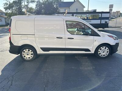 2022 Ford Transit Connect XL   - Photo 5 - Rushville, IN 46173