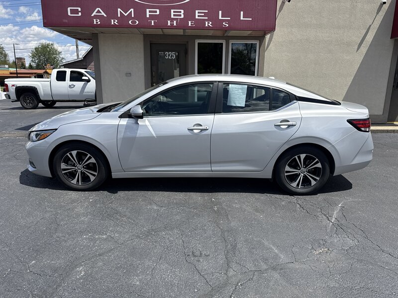 2022 Nissan Sentra SV CVT's photo