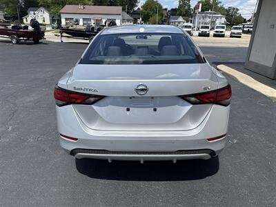 2022 Nissan Sentra SV - Photo 6 - Rushville, IN 46173