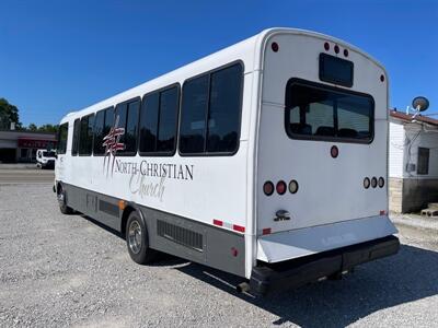 2002 Freightliner M-Line Shuttlebus   - Photo 8 - Rushville, IN 46173