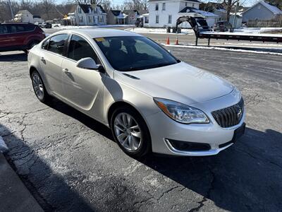 2015 Buick Regal   - Photo 4 - Rushville, IN 46173