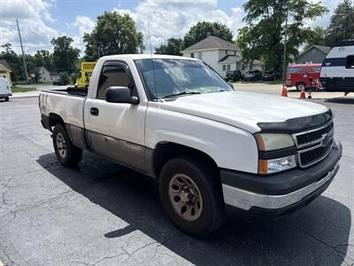 2007 Chevrolet Silverado 1500 Classic Work Truck   - Photo 4 - Rushville, IN 46173