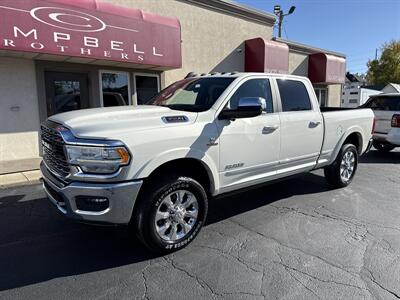 2022 RAM 3500 Limited - Photo 2 - Rushville, IN 46173