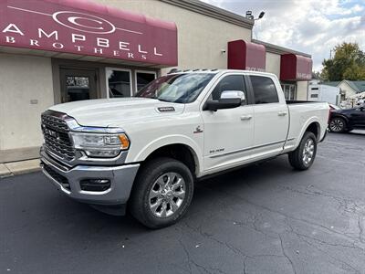2022 RAM 3500 Limited   - Photo 2 - Rushville, IN 46173