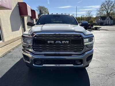 2022 RAM 3500 Limited - Photo 3 - Rushville, IN 46173