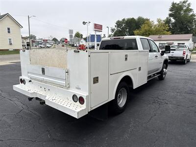 2023 Chevrolet Silverado 3500HD CC Work Truck - Photo 5 - Rushville, IN 46173