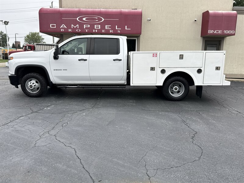 2023 Chevrolet Silverado 3500 Chassis Cab