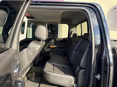 2017 Chevrolet Silverado 2500 High Country - Photo 11 - Rushville, IN 46173