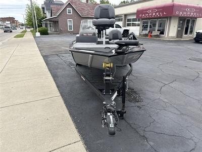 2024 Bass Tracker Classis XL   - Photo 3 - Rushville, IN 46173