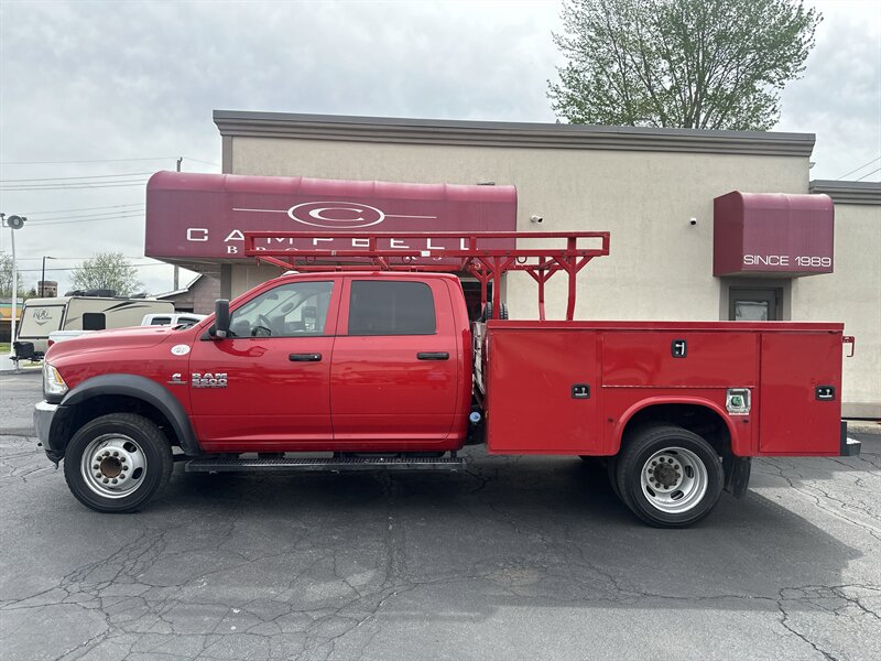 2018 RAM 5500 Chassis   - Photo 1 - Rushville, IN 46173
