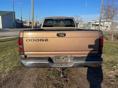 2001 Dodge Ram 1500 SLT   - Photo 7 - Rushville, IN 46173