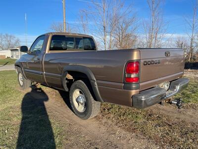 2001 Dodge Ram 1500 SLT   - Photo 8 - Rushville, IN 46173