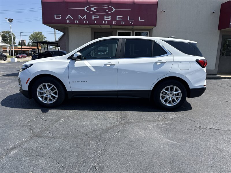 2024 Chevrolet Equinox LT   - Photo 1 - Rushville, IN 46173