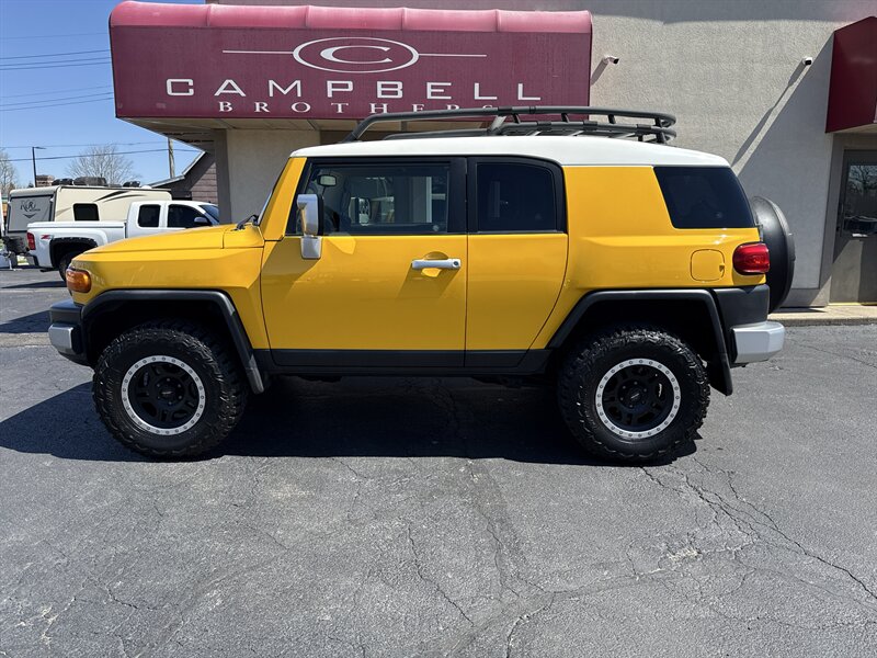 2010 Toyota FJ Cruiser  