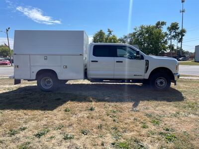 2024 Ford F-350 Super Duty XL   - Photo 5 - Rushville, IN 46173