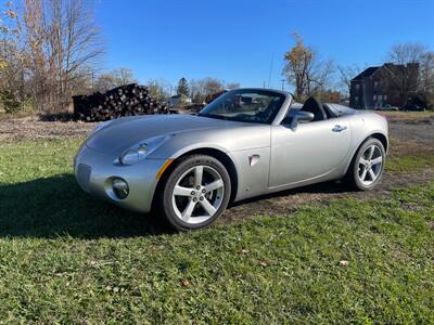 2006 Pontiac Solstice   - Photo 2 - Rushville, IN 46173