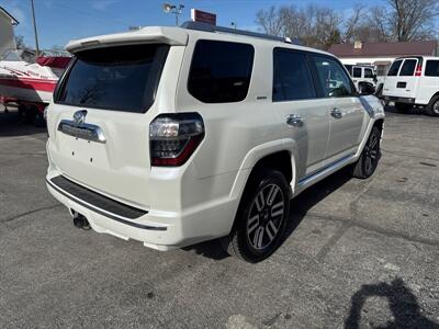 2023 Toyota 4Runner Limited   - Photo 6 - Rushville, IN 46173