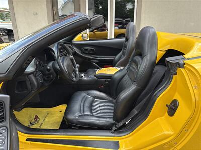 2002 Chevrolet Corvette   - Photo 9 - Rushville, IN 46173