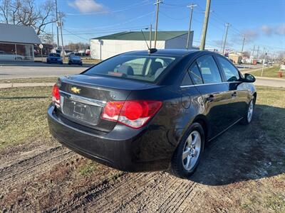 2016 Chevrolet Cruze Limited 1LT Auto   - Photo 6 - Rushville, IN 46173