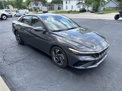 2025 Hyundai ELANTRA Limited - Photo 4 - Rushville, IN 46173