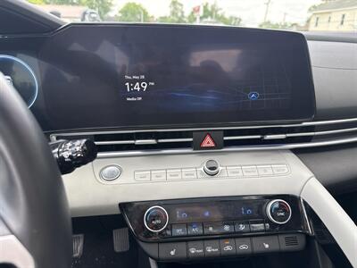 2025 Hyundai ELANTRA Limited - Photo 12 - Rushville, IN 46173