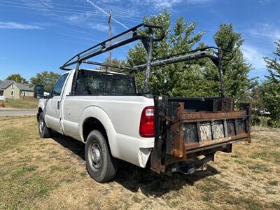 2011 Ford F-250 Super Duty XL   - Photo 8 - Rushville, IN 46173