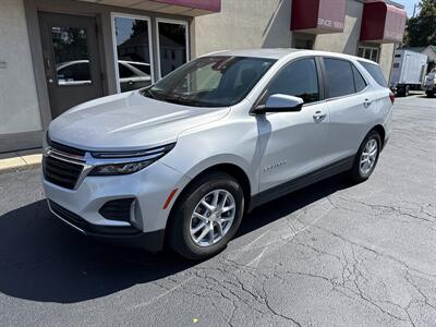 2022 Chevrolet Equinox LT   - Photo 2 - Rushville, IN 46173