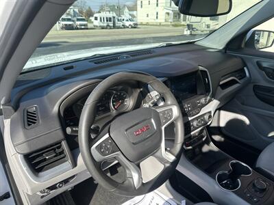 2022 GMC Terrain SLE   - Photo 9 - Rushville, IN 46173