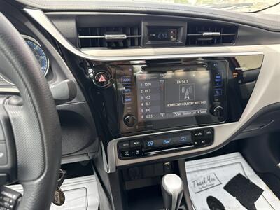 2017 Toyota Corolla LE   - Photo 11 - Rushville, IN 46173