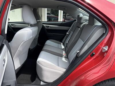2017 Toyota Corolla LE   - Photo 10 - Rushville, IN 46173