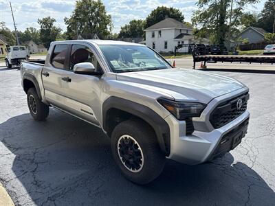 2024 Toyota Tacoma SR5   - Photo 4 - Rushville, IN 46173