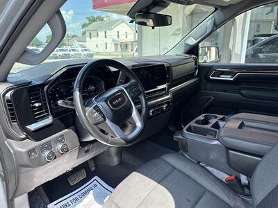 2023 GMC Sierra 1500 Elevation   - Photo 9 - Rushville, IN 46173