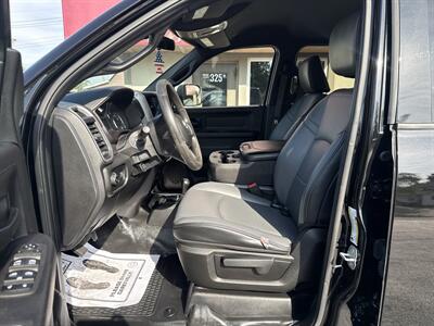 2022 RAM 3500 Tradesman - Photo 9 - Rushville, IN 46173